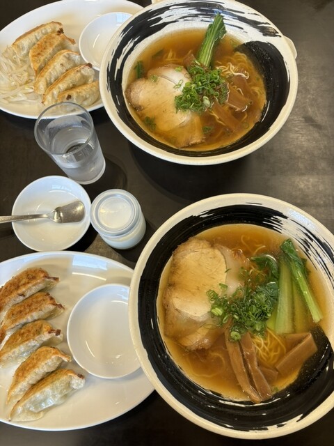 初代しげ